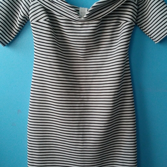 Guess dress - Picture 5 of 6